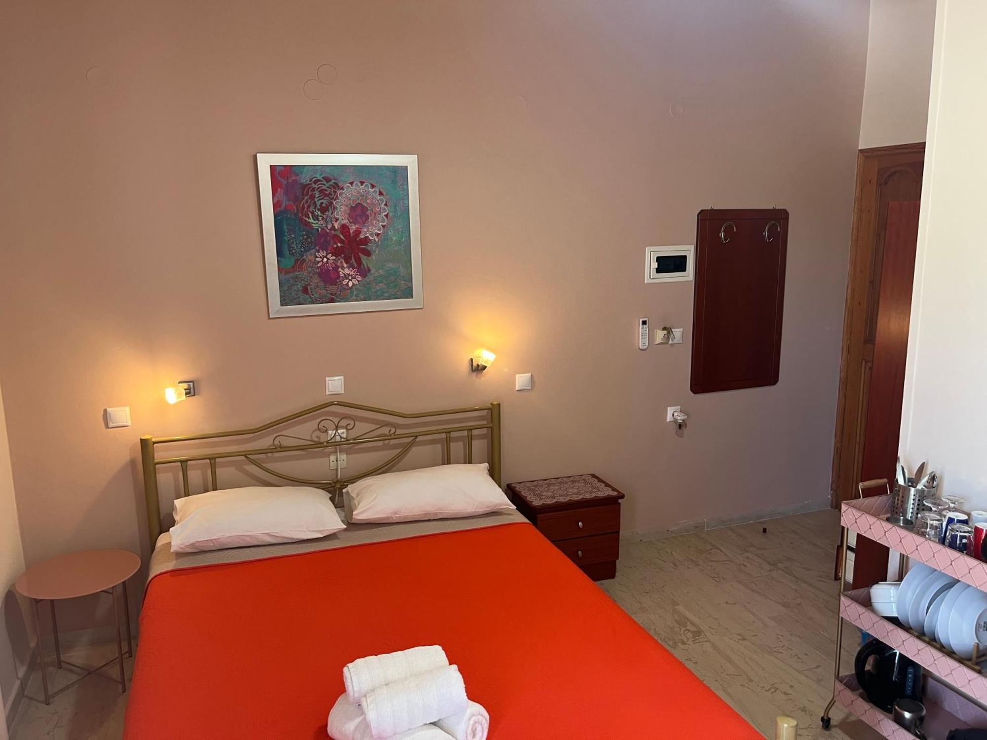 George Studios Vasiliki Kamer foto